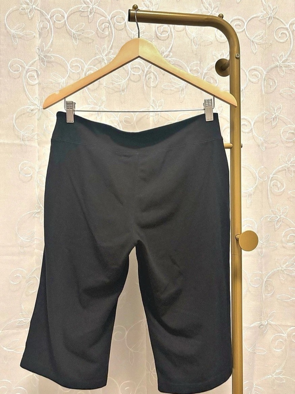 Reitmans Women's Black Capri Pants Size petite medium